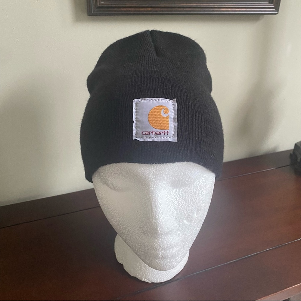 Carhartt Classic Embroidered Logo Patch Black Knit Winter Cap Beanie Hat OS